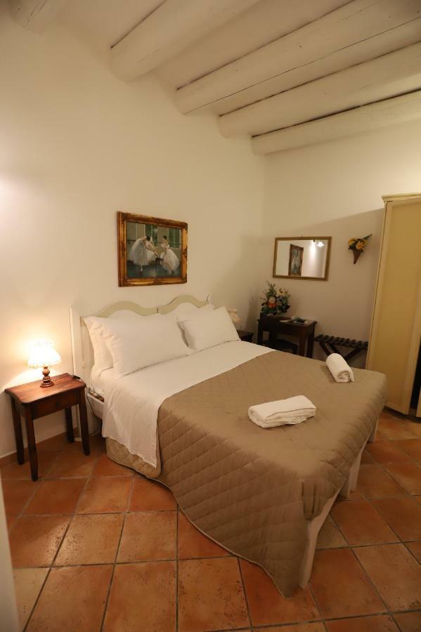 Italiana Resort Magnolia Syrakusa Exteriör bild